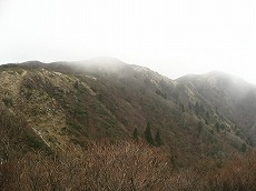 三池岳の稜線